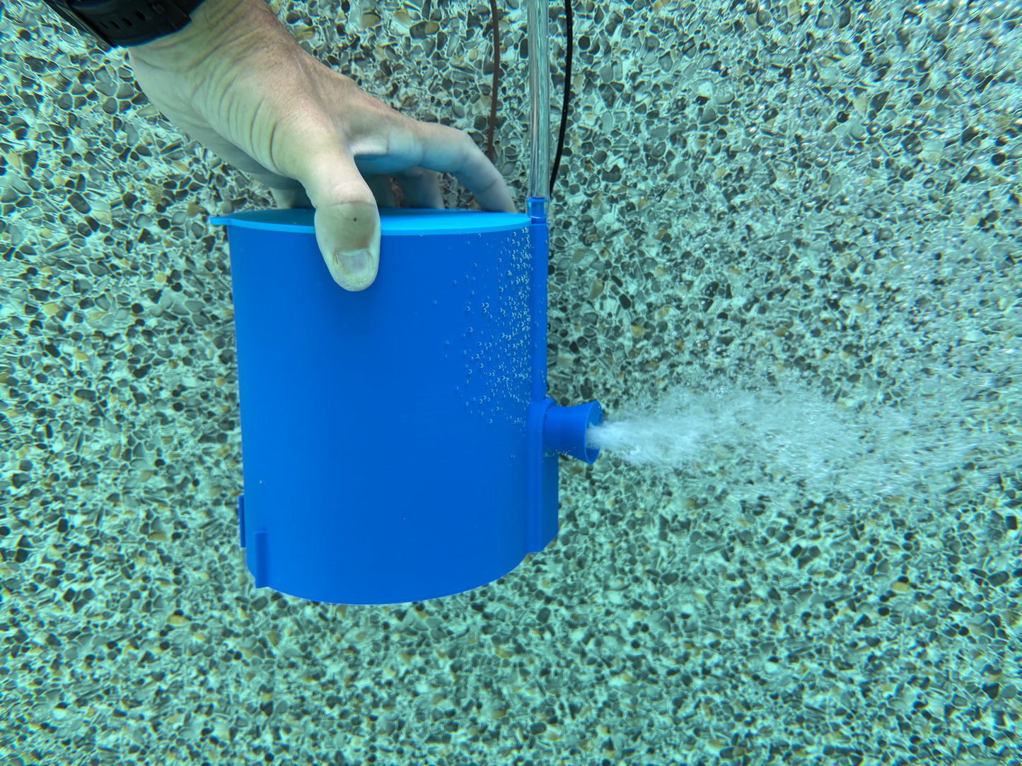 Filtrator Bait Tank Filter and Aerator System